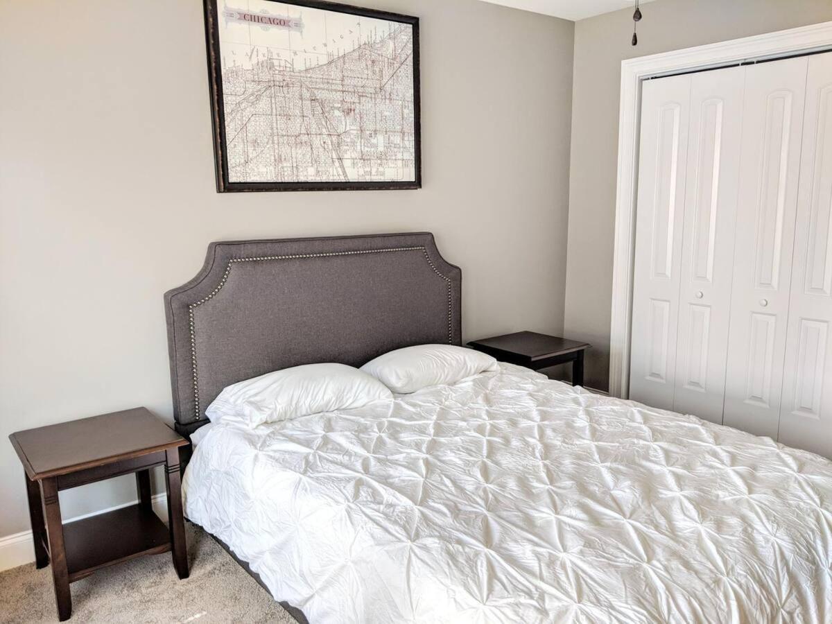 Spacious Deluxe House For You, Your Family And Friends Шарлът Екстериор снимка